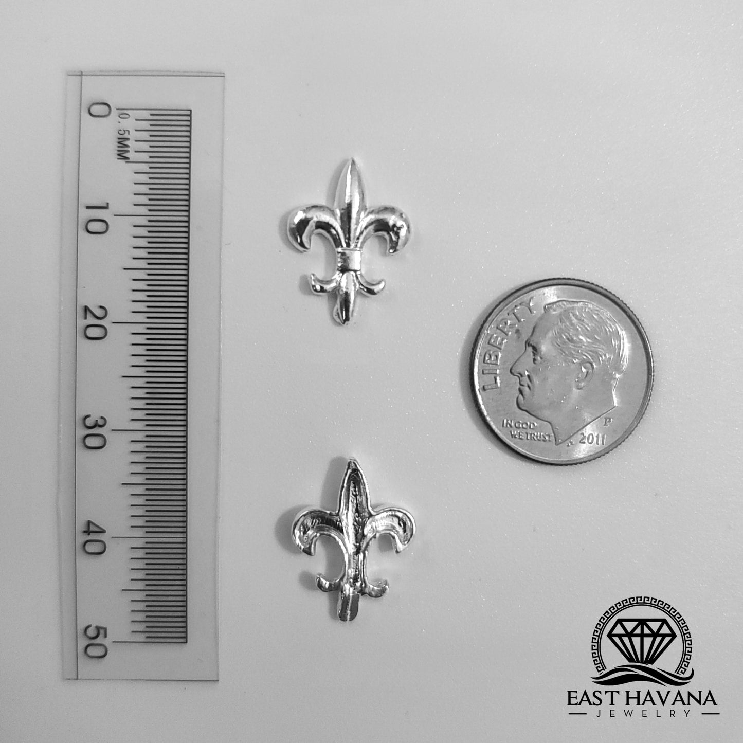 Adorno de plata fundida .950