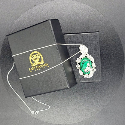 Pendentif amoureux de la nature en argent 950